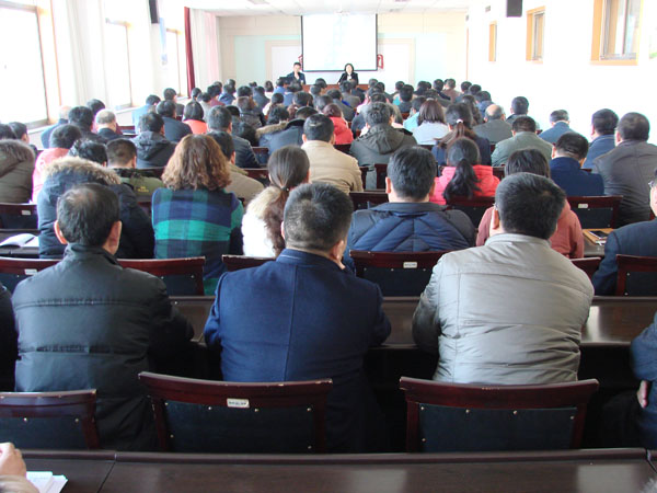 2016年公司加強(qiáng)管理人員培訓(xùn)(圖3)